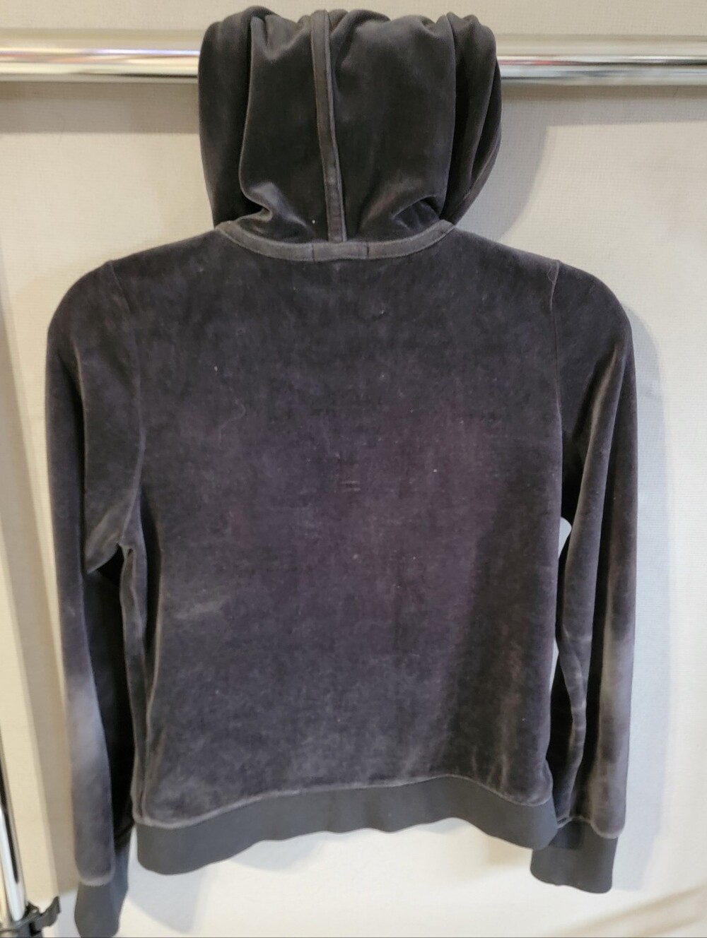 Club Monaco Vintage Zip-Up - Picture 3 of 5